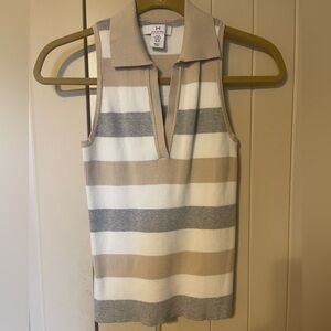 Halston sleeveless collared sweater. Size XS